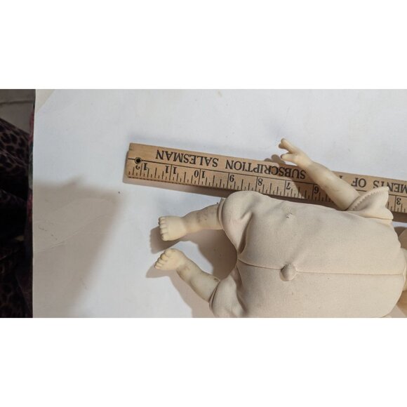 Vintage 1997 Mattel Tommy Pickles Rugrats Doll baby makes sound  11" - Picture 6 of 9